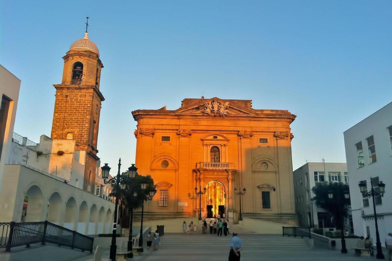 Casa Arco Del Reloj Leilighet Chiclana de la Frontera Eksteriør bilde
